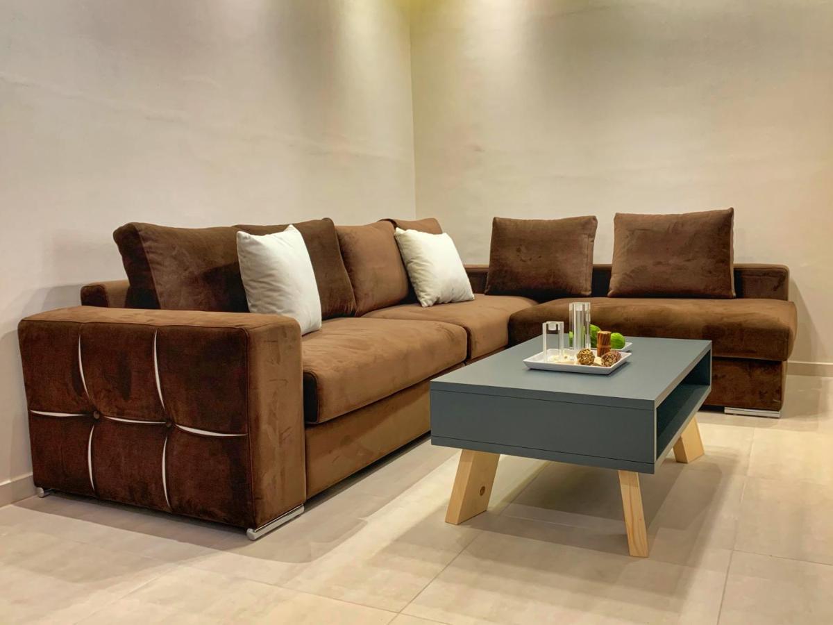 Petite Luxury Urban House Lägenhet Tríkala Exteriör bild